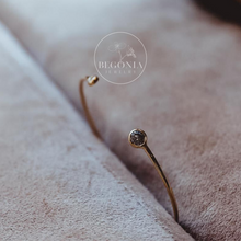 Cargar imagen en el visor de la galería, Esclava Dos Circones Oro