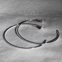 Cargar imagen en el visor de la galería, Argollas Delgadas Plata