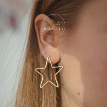 Cargar imagen en el visor de la galería, Aros Estrella Oro